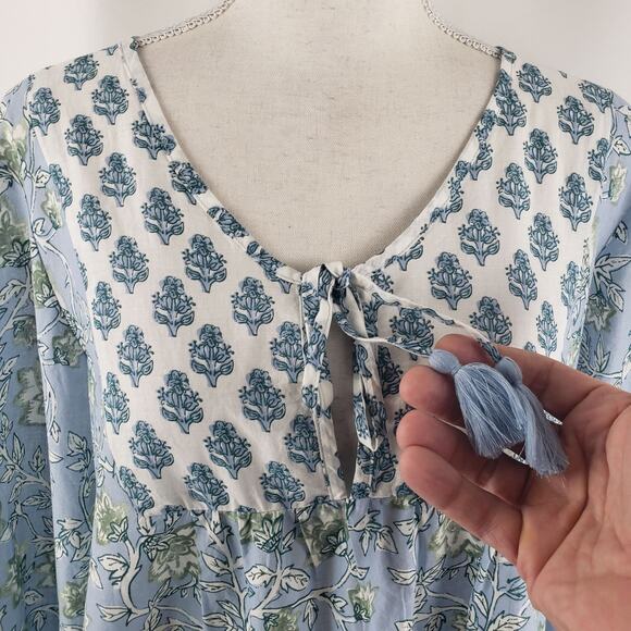 NWT Casa Cabana Blue Floral Tasseled Keyhole Front Tie 3/4 Sleeve Boho Blouse L - Picture 7 of 14